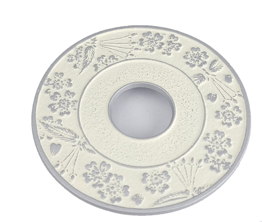 Iwachu Kamashiki Sakura Large Silver Linen 13.5cm Nambu Ironware Stand-Kiichin - The #1 Place for Japanese Goods in Your Hand!