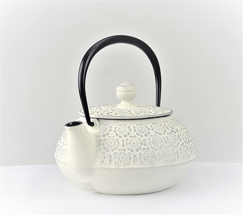 Iwachu 0.65L Sakura Silver Linen Teapot Nambu Ironware Enameled Interior-Kiichin - The #1 Place for Japanese Goods in Your Hand!
