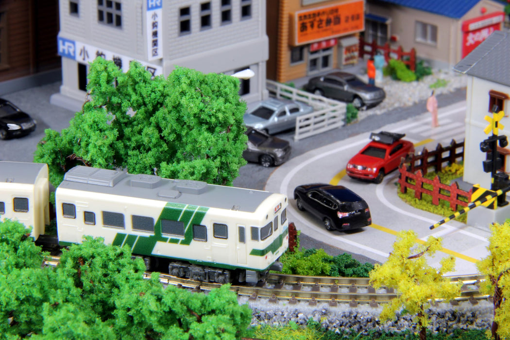Rokuhan Z Gauge Shorty Kiha58 Hiroshima Express Diesel Railway Model Car-Kiichin - The #1 Place for Japanese Goods in Your Hand!