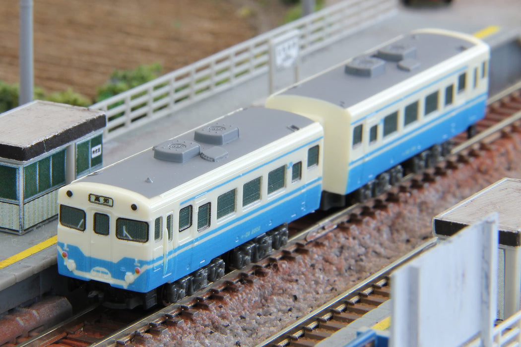 Rokuhan Z Gauge Shorty Kiha58 - Shikoku Color Diesel Railway Model Car-Kiichin - The #1 Place for Japanese Goods in Your Hand!