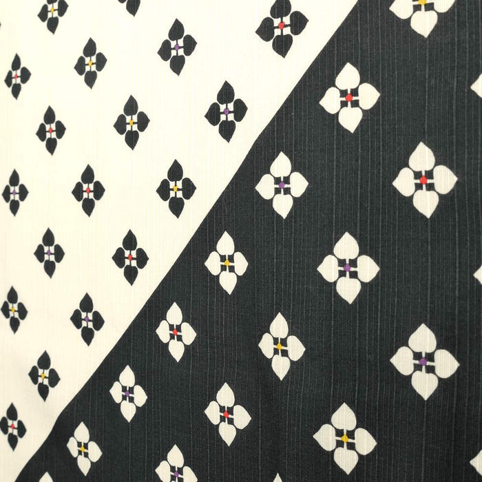 Hama Pattern 90Cm Japanese 4-Leaf Komon Black Cloth-Kiichin - The #1 Place for Japanese Goods in Your Hand!