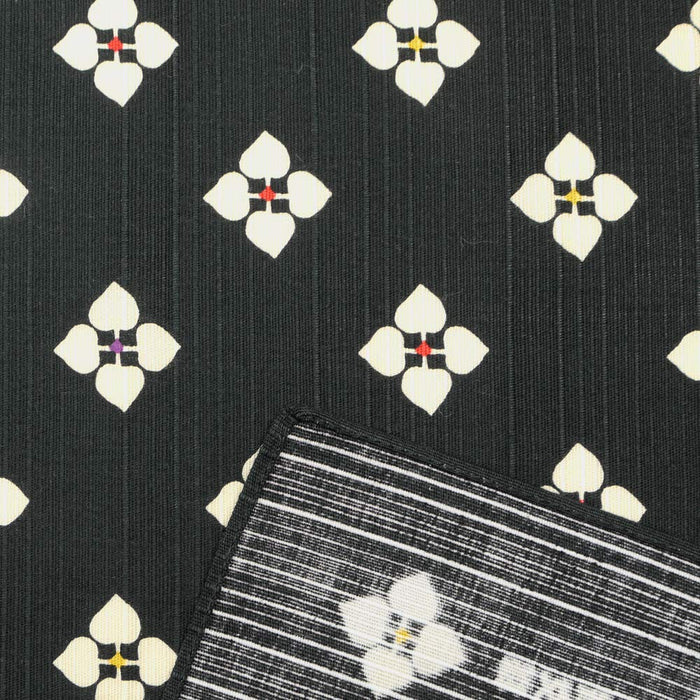 Hama Pattern 90Cm Japanese 4-Leaf Komon Black Cloth-Kiichin - The #1 Place for Japanese Goods in Your Hand!