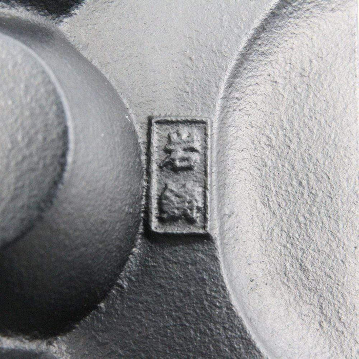 Iwachu Nambu Cast Iron Takoyaki Pan - Authentic Japanese 23-Ball Cookware-Kiichin - The #1 Place for Japanese Goods in Your Hand!