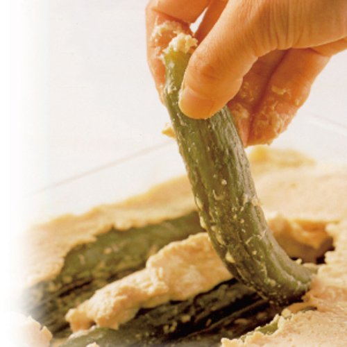 Squirrel 8.9L Round White Pickles Container - Made In Japan-Kiichin - The #1 Place for Japanese Goods in Your Hand!