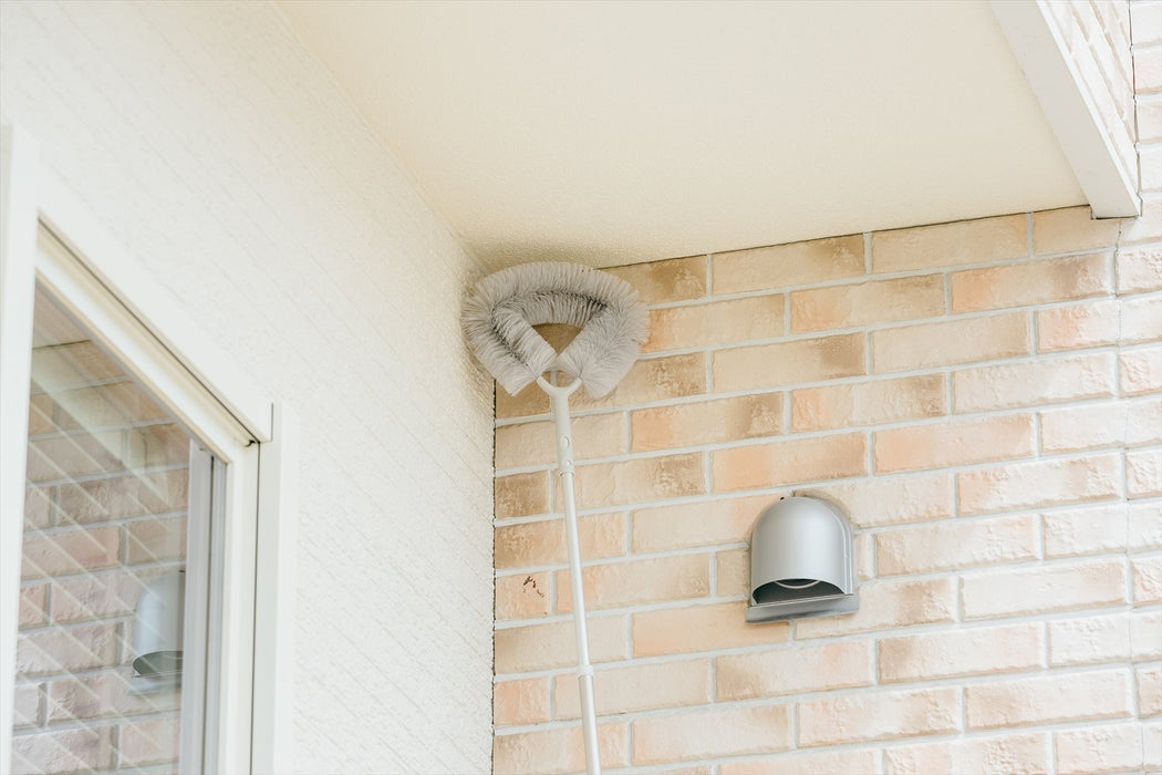 Yamazaki Sangyo Japan Ceiling Spider Web Cleaner - Handy 2989 Ex-Kiichin - The #1 Place for Japanese Goods in Your Hand!