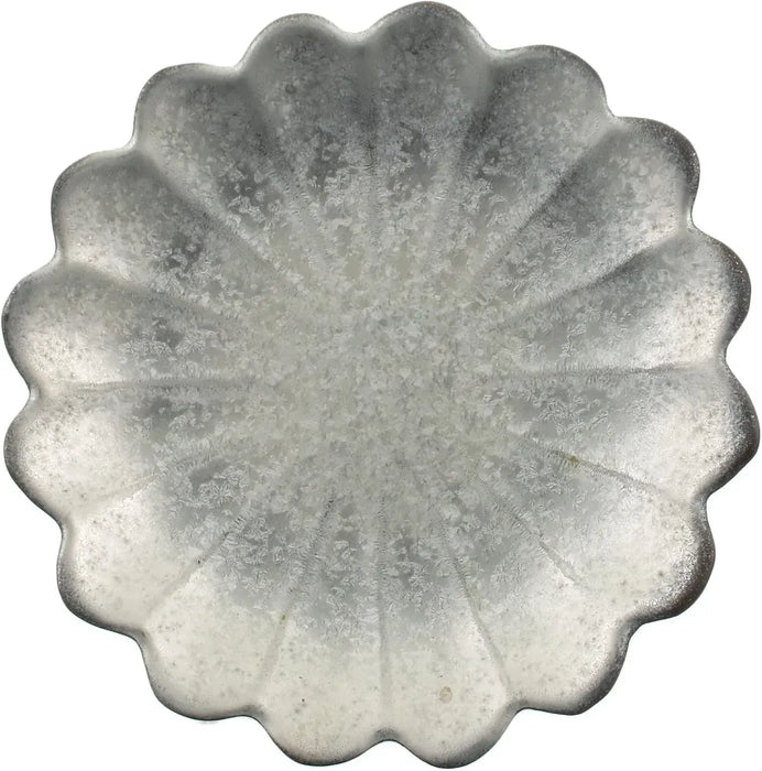 24to3 Nishitomi Ceramic Ware Arita Ware Chrysanthemum Salt Dish