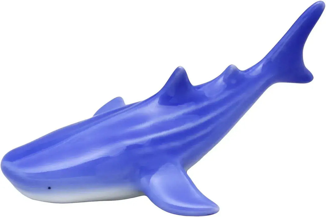 24to3 Nishitomi Ceramics Arita Ware Kitagawa Bisenkan Manta Chopsticks Rest - Blue - 4534891441636