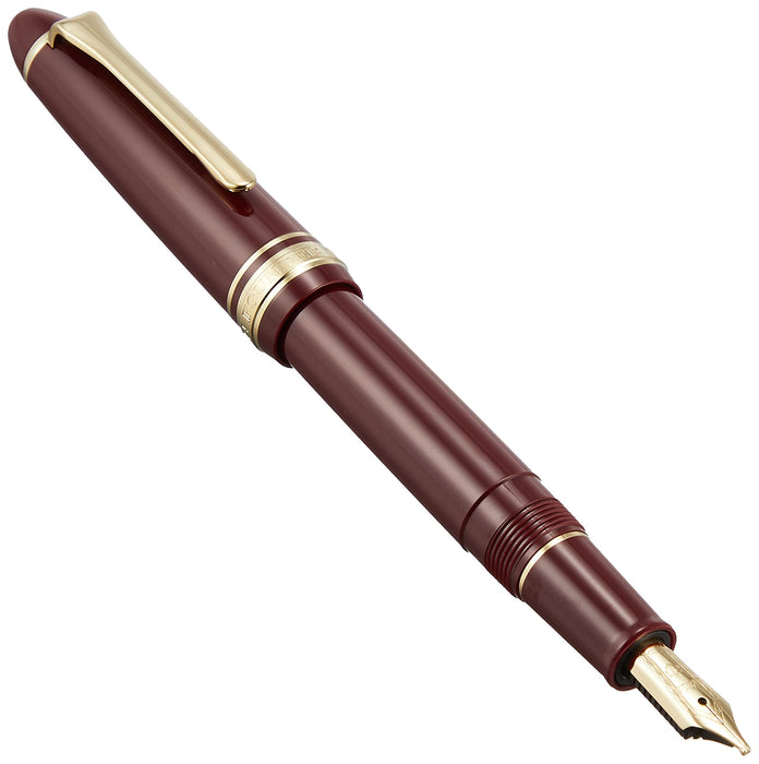 Sailor Fountain Pen - Profit Casual Red with Gold Trim - Music Nib 11-0570-930-Kiichin - The #1 Place for Japanese Goods in Your Hand!