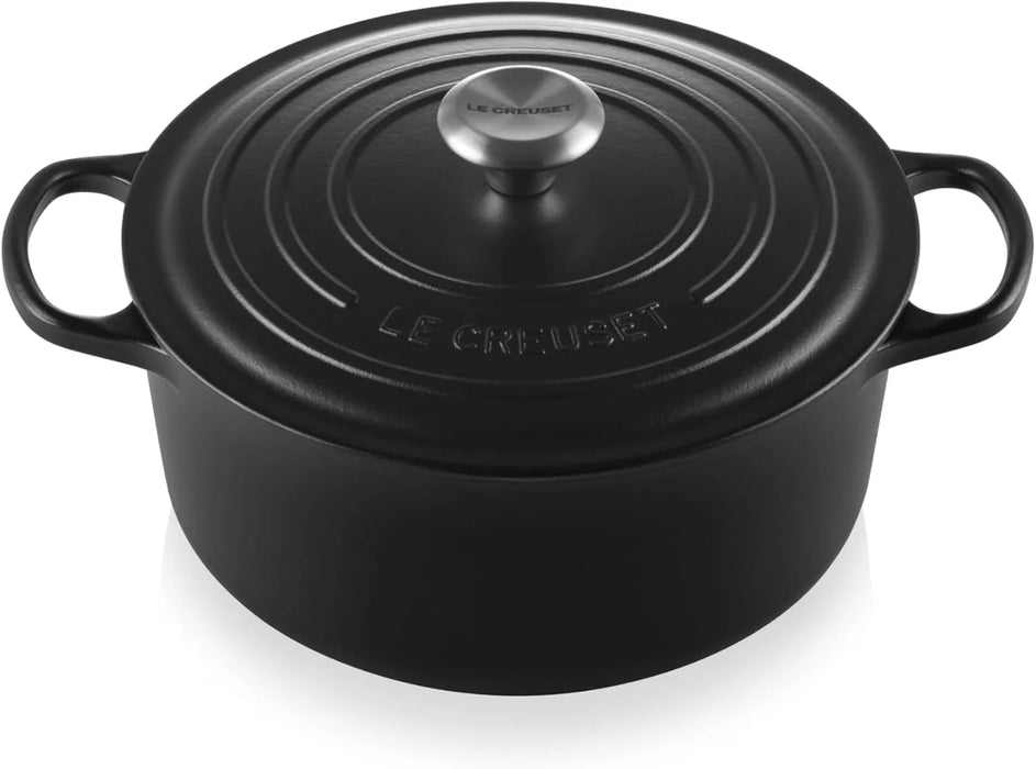 Le Creuset Signature Round Casserole with Lid 11 Inch Induction Compatible Le Creuset - Licorice
 - 0024147262565