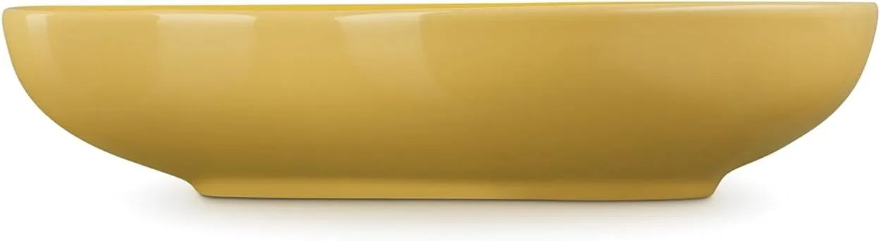 Le Creuset Sphere Leaf Medium Dish Quince Yellow Heat Cold Resistant Microwave Oven Le Creuset