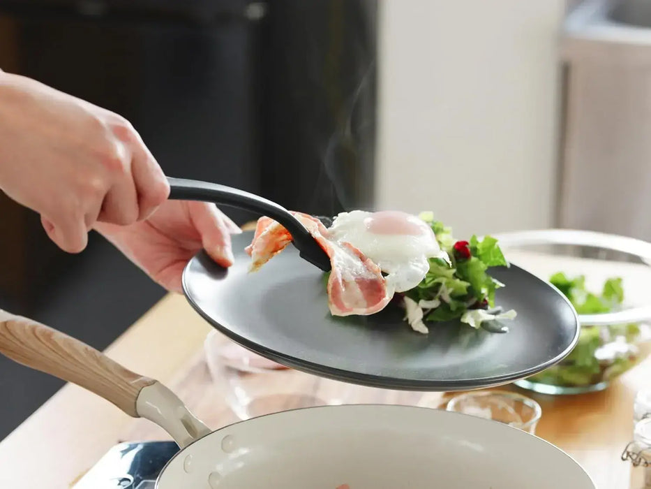 Pearl Metal Co Ltd Fish Flip Silicone Turner Spatula