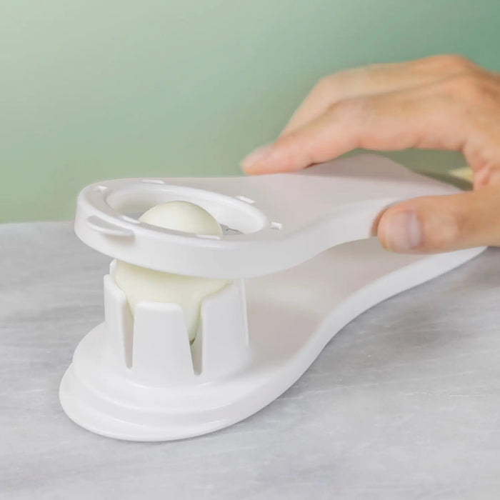 Akebono Egg Slicer 2-Way Splitter - Efficient and User-Friendly-Kiichin - The #1 Place for Japanese Goods in Your Hand!