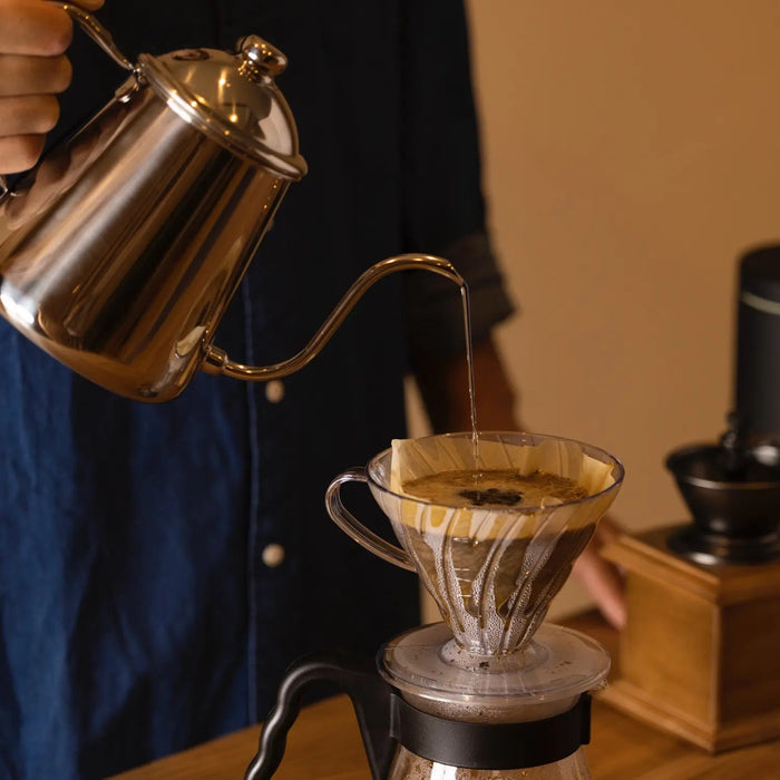 Hario V60 Glass Coffee Server with Angled Handle (450ml)-Kiichin - The #1 Place for Japanese Goods in Your Hand!