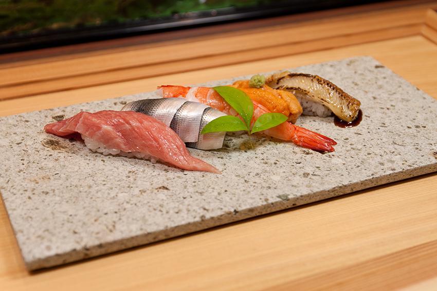 Omoeraku Oya Stone Plate - Enhance Your Home Decor with Miranda Style-Kiichin - The #1 Place for Japanese Goods in Your Hand!