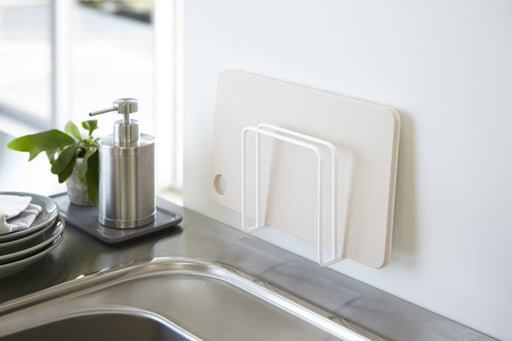 Yamazaki Industrial White Suction Cup Cutting Board Stand - 12x6x12cm (Japan 3499)-Kiichin - The #1 Place for Japanese Goods in Your Hand!